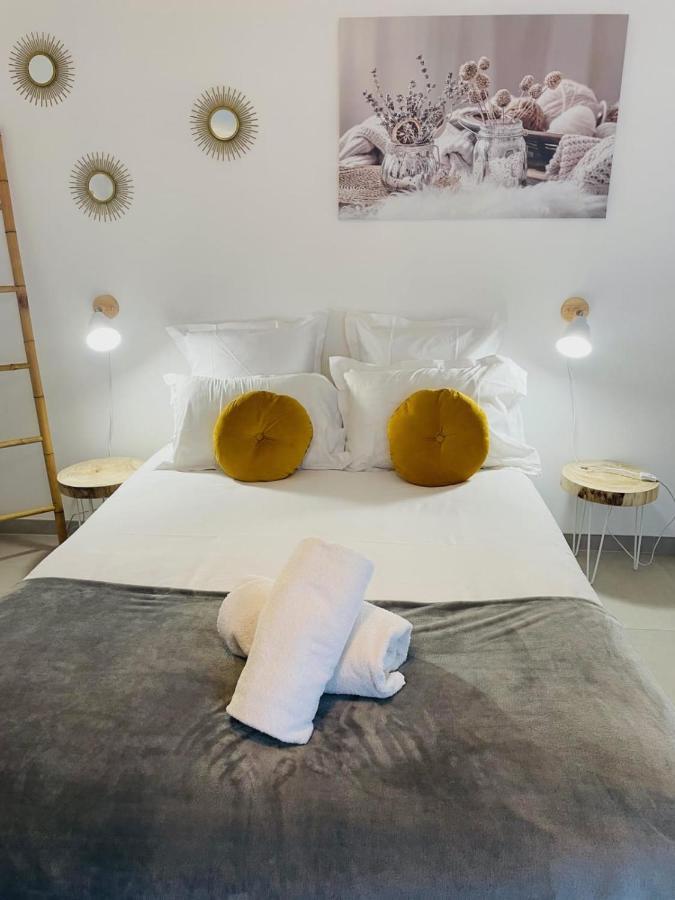 Le Quartz Tresum In A Modern Near The Garage Included Apartment